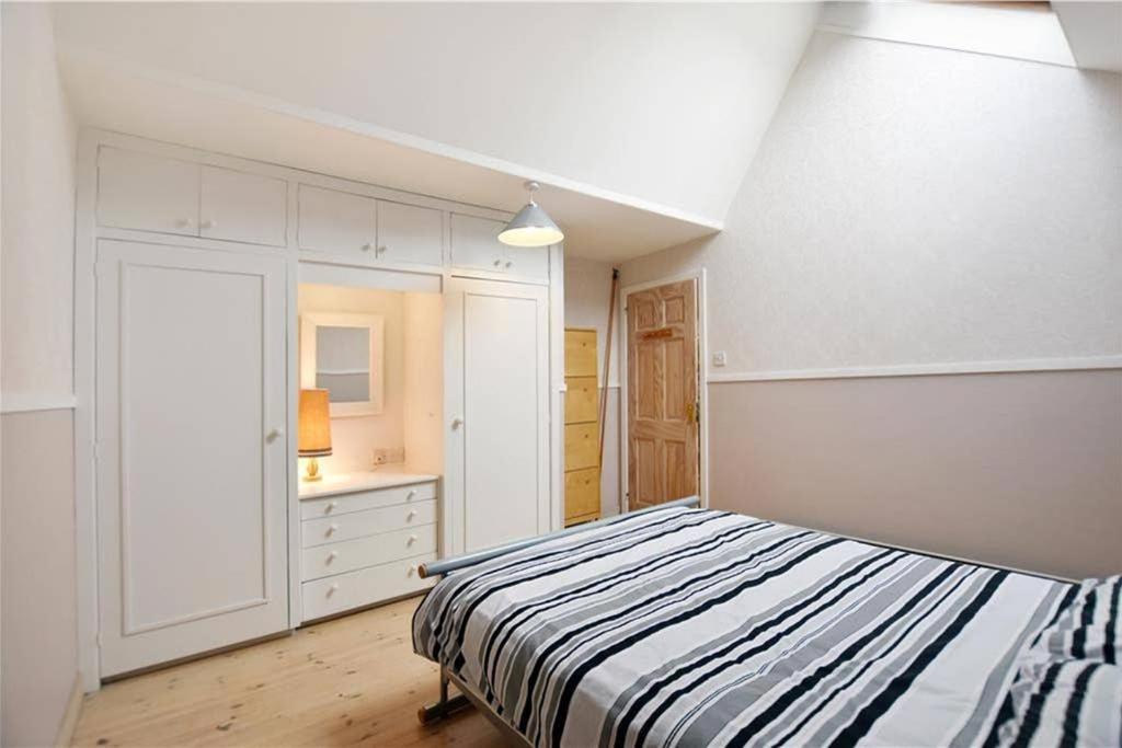 Unique, Perfectly Located Town Centre House Villa Lerwick Exterior photo
